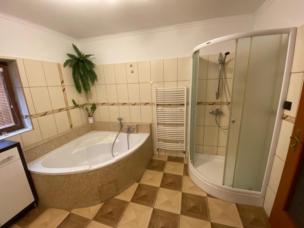 Hotel Privát u Zdenky Tvrdosin Esterno foto
